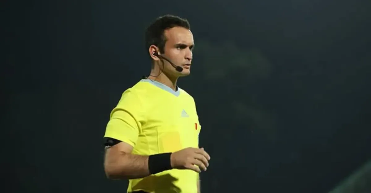 Gulmurodi Sadullo, wasit Tajikistan yang akan memimpin laga Timnas Indonesia vs Bahrain. (Sumber: Instagram/@gulmurod.sadullo)