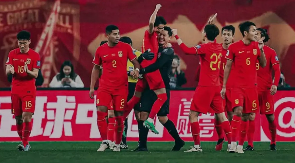 Timnas China siap tiru formula Timnas Indonesia untuk menaturalisasi pemain asing dari Liga lokal. (Sumber: Instagram/@chinafootballassociation)