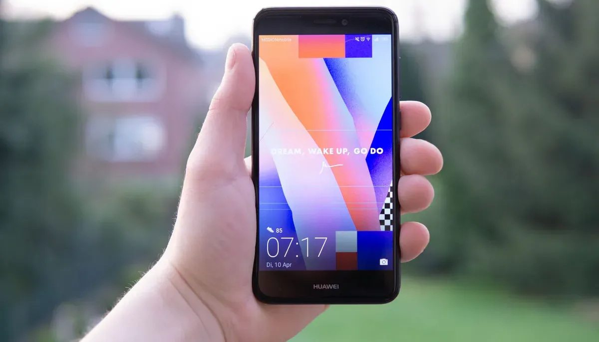 5 Cara Mengatasi HP Android Lemot (Foto: Canva/Alex Fu)