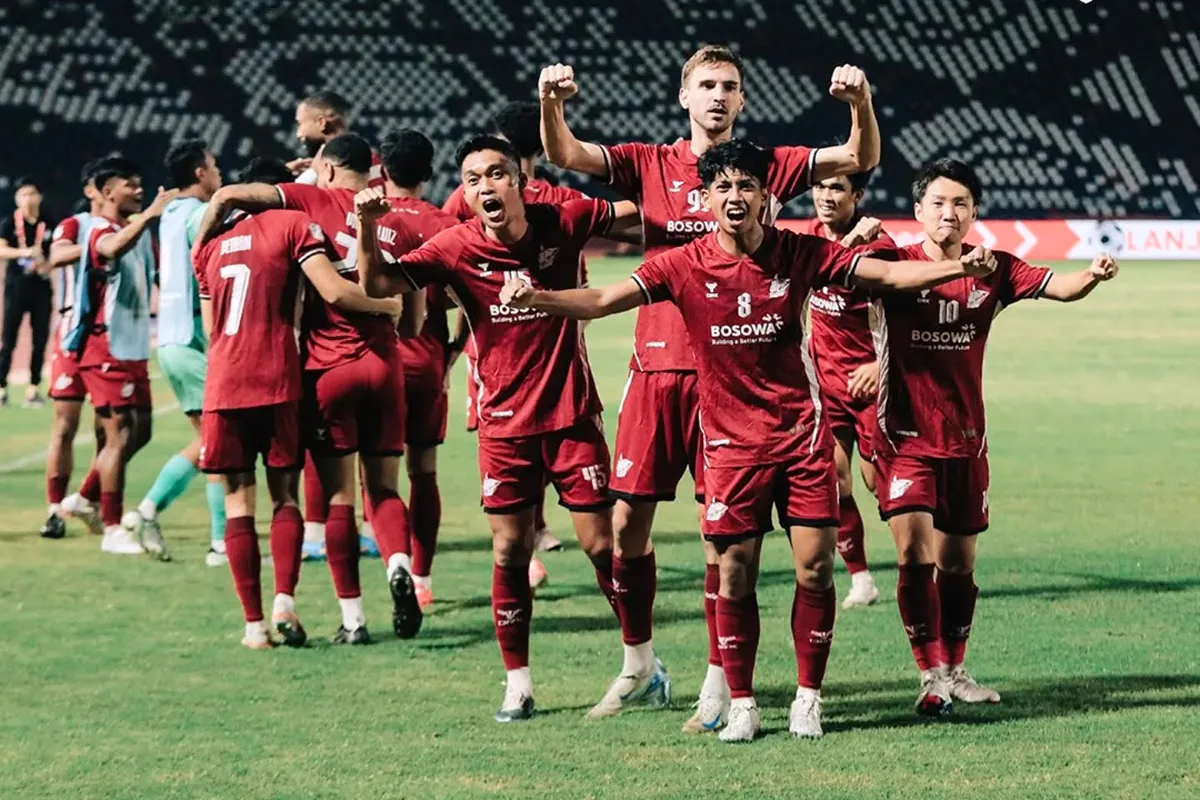 Para pemain PSM Makassar merayakan gol yang dicetak Nermin Haljeta ke gawang Svay Rieng di laga matchday 3 Grup A ASEAN Club Championship 2024-25. (Sumber: Instagram @psm_makassar)