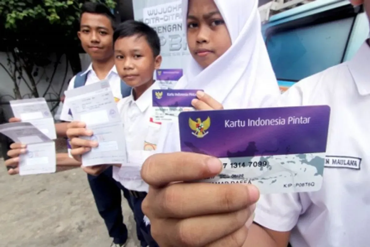 bantuan PIP diberikan pada siswa dengan NISN dan NIK terdata, simak cara cek status dan jadwal pencairannya. (Sumber: Dok. SMP 1 Lebaksiu)