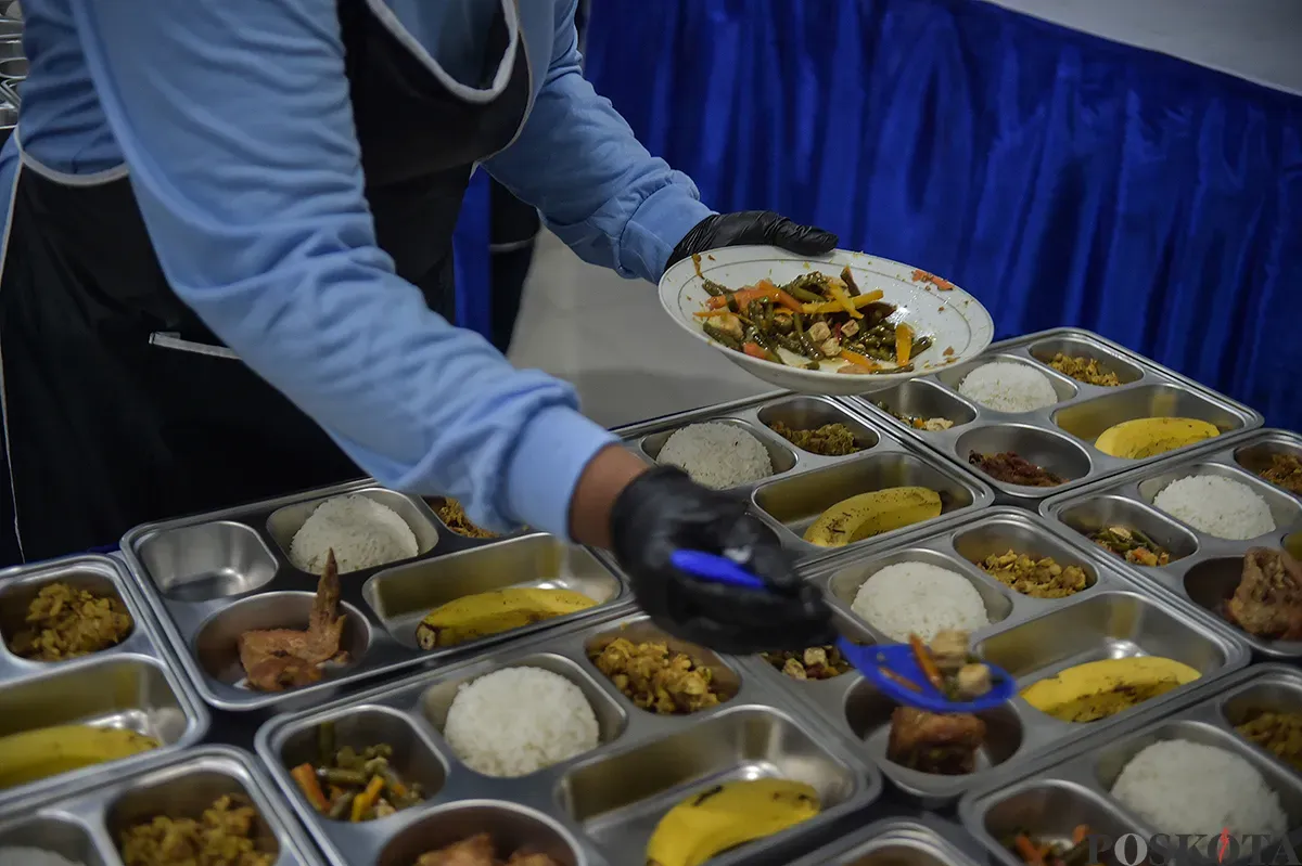 BGN berikan penjelasan mekanisme Makan Bergizi Gratis selama Ramadhan.(Sumber: Poskota/ Bilal Nugraha Ginanjar)