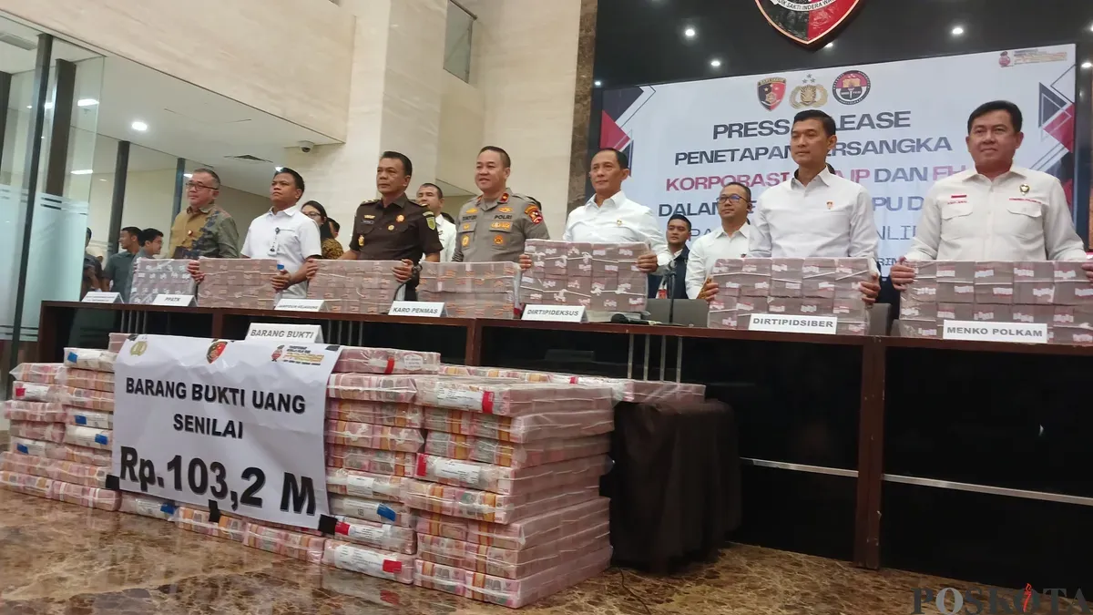 Konferensi pers penetapan tersangka kasus Tindak Pidana Pencucian Uang (TPPU) judi online lewat pembangunan Hotel Aruss Semarang di Mabes Polri, Jakarta Selatan, Kamis, 15 Januari 2025. (Sumber: Poskota/Ali Mansur)