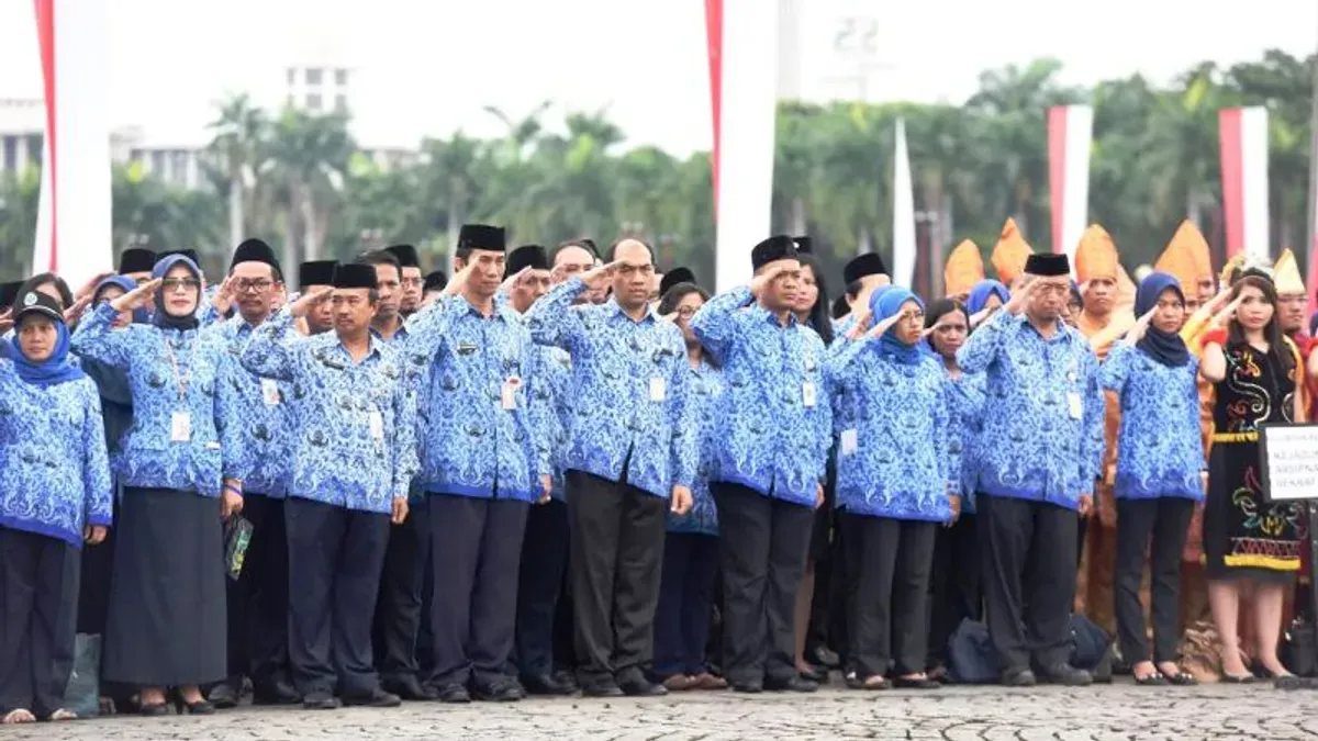 Kenaikan gaji PNS, PPPK, TNI, Polri, dan pensiunan 2025 akan memberikan dampak positif untuk kesejahteraan. Simak besaran kenaikan gaji dan tunjangan yang akan diterapkan. (Sumber: setkab.go.id)