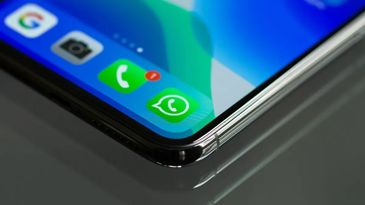 Login WhatsApp Web Digunakan bisa jarak jauh tanpa HP. (Canva)