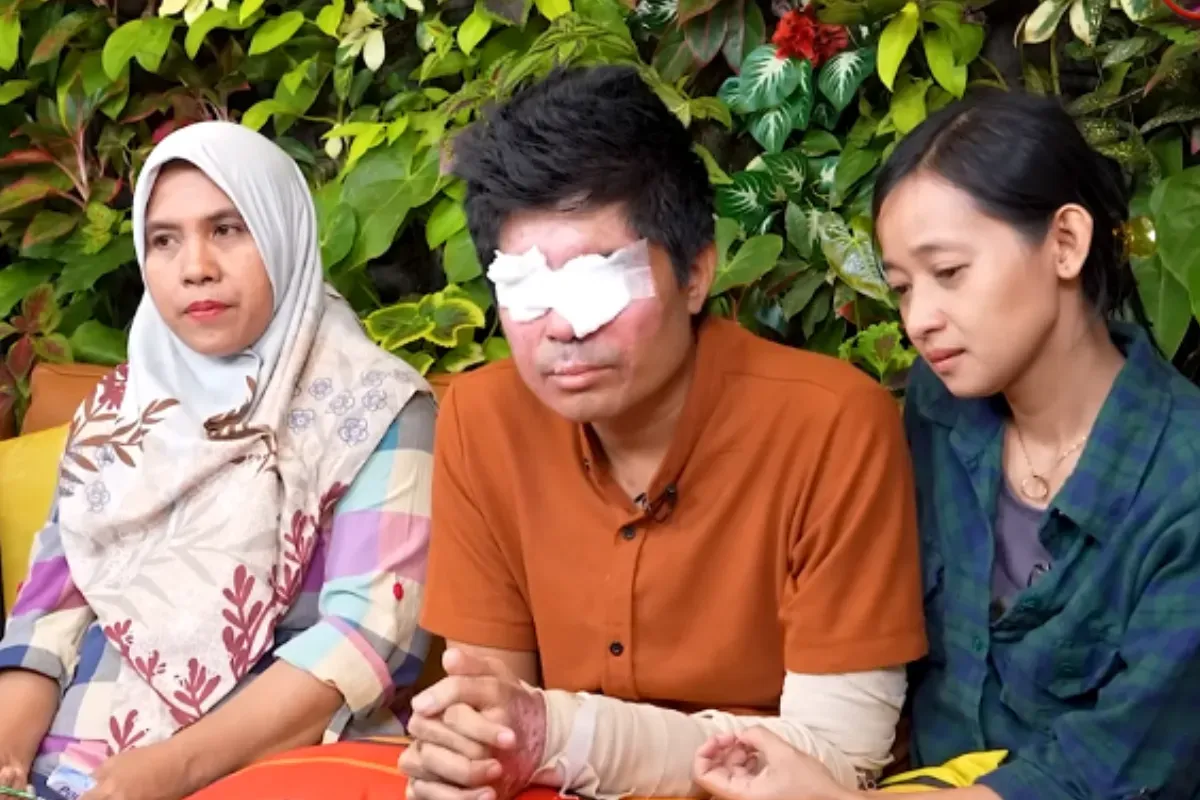 Wawa dan Agus Salim keceplosan mengaku menggunakan uang donasi untuk kepentingan pribadi. (Sumber: Tangkap Layar YouTube/CURHAT BANG Denny Sumargo)