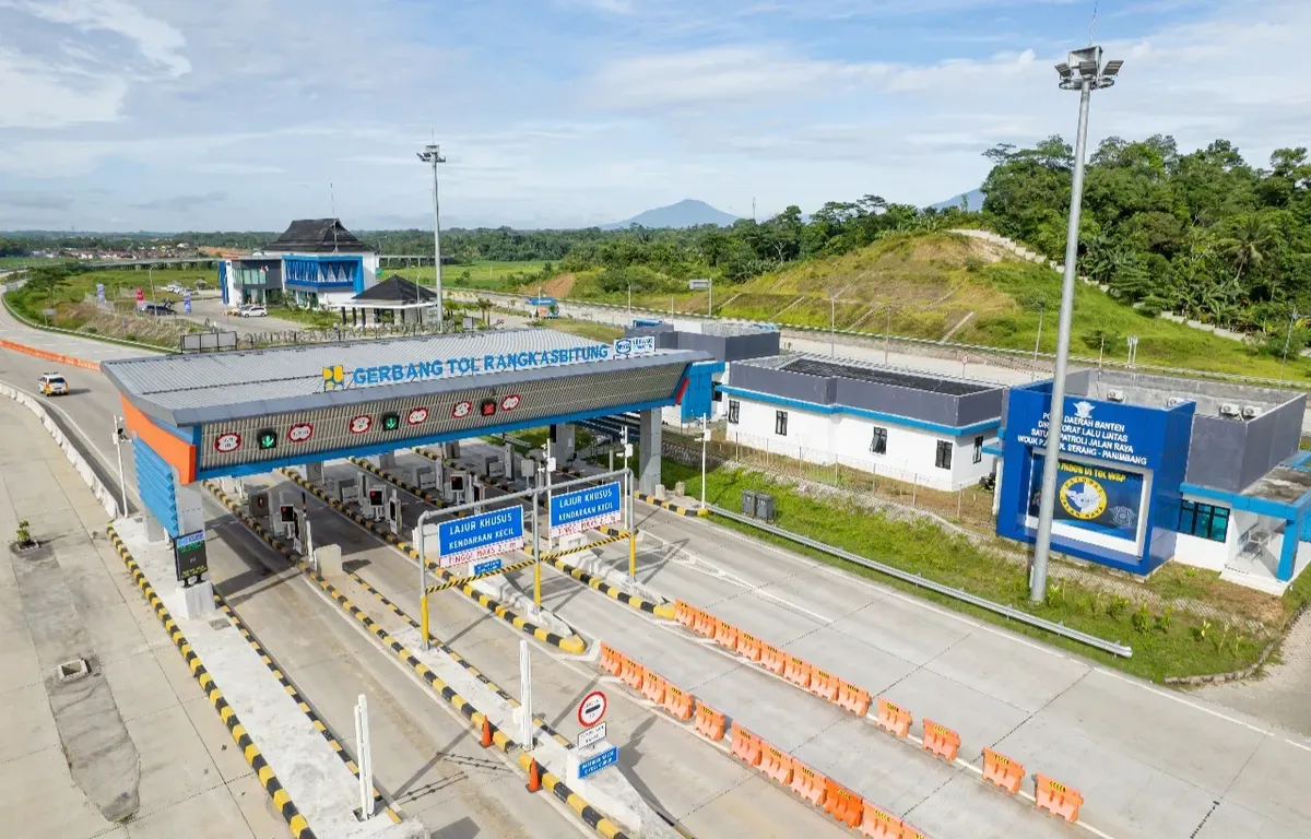 Suasana di pintu gerbang Tol Rangkasbitung, Lebak, Banten. (Sumber: Dok. Wika Serpan)