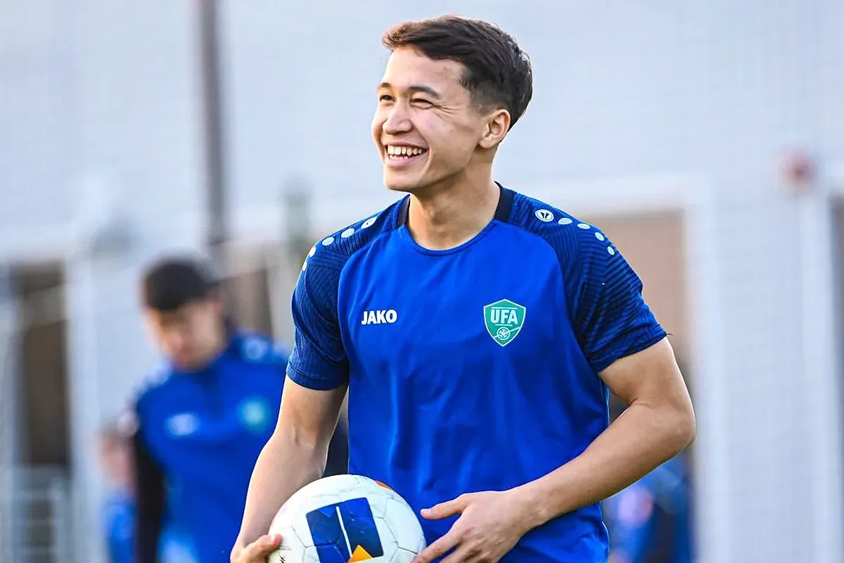 Ruziboy Fayzullaev, salah satu pemain Timnas Uzbekistan yang mengalami cedera jelang Piala Asia U20 2025. (Sumber: Instagram @fayzullaev_0722)