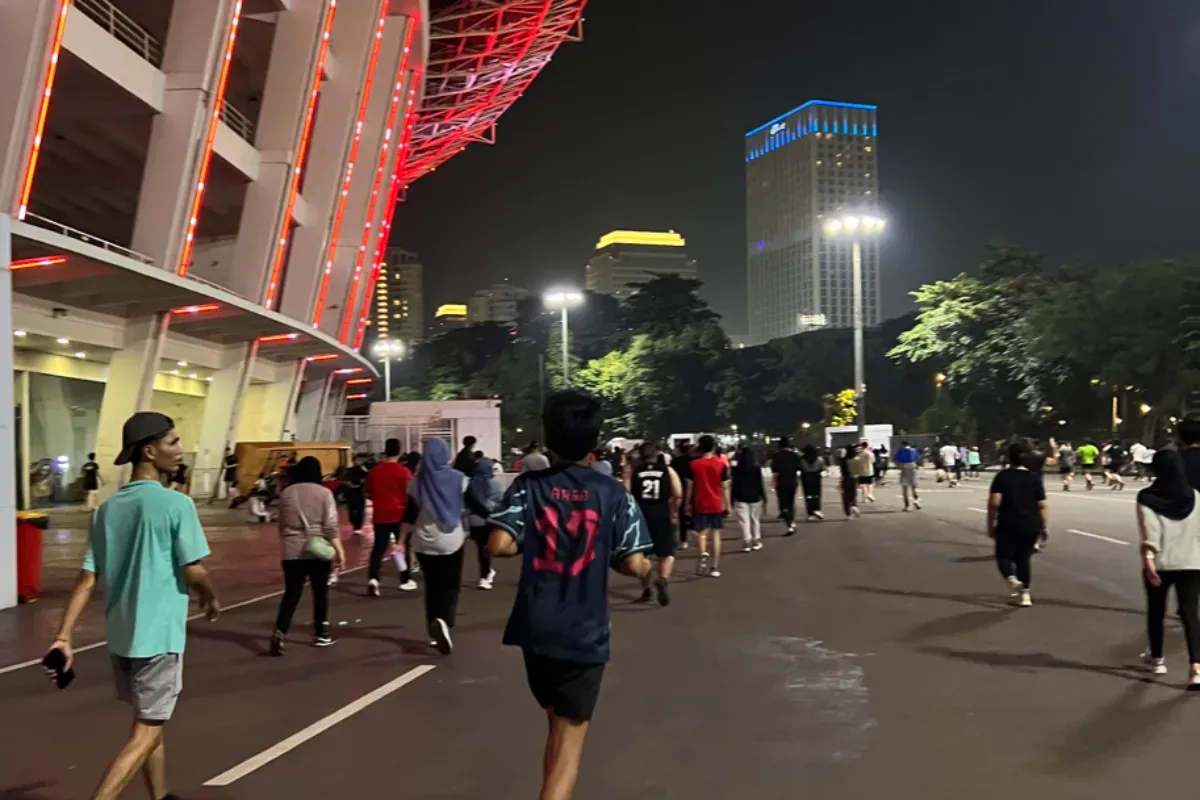 Potret aktivitas masyarakat di Gelora Bung Karno (GBK). (Sumber: X/@yusrilfahriza)