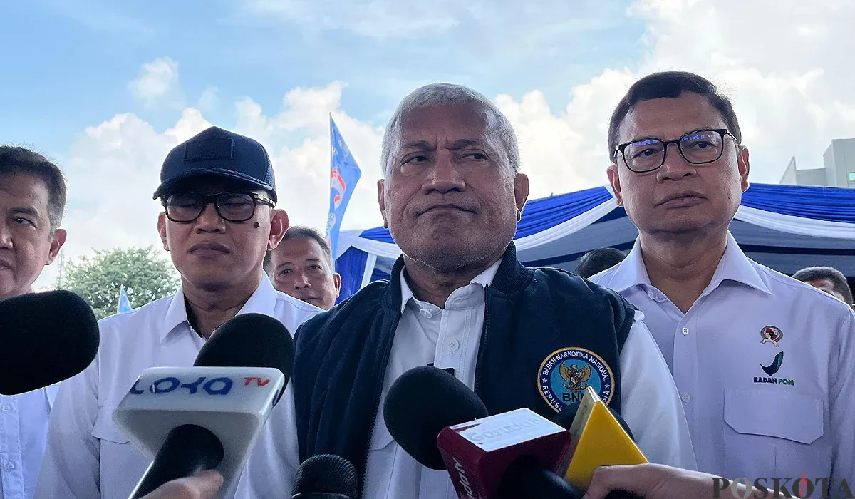 Kepala BNN RI, Marthinus Hukom saat pemusnahan barang bukti narkoba di Palmerah, Jakarta Barat, Rabu, 2 Juli 2025. (Sumber: POSKOTA | Foto: Pandi Ramedhan)