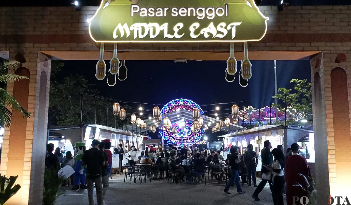 Suasana event Pasar Senggol di Summarecon Mall Bekasi, yang bisa menjadi alternatif liburan keluarga di momen libur sekolah seperti saat ini. (Sumber: POSKOTA | Foto: Nurpini Aulia Rapika)