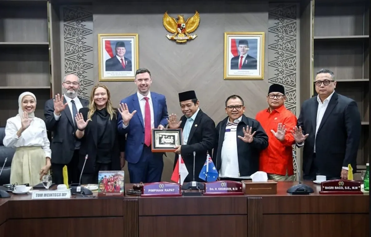 DIPLOMASI - DPRD DKI Jakarta menerima kunjungan Parlemen Negara Bagian Victoria, Australia (Sumber: Dok. Sekretariat DPRD DKI)