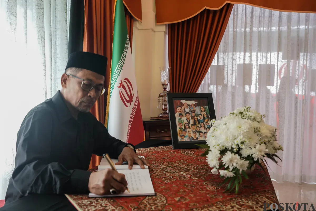 Kedutaan Besar Republik Islam Iran di Jakarta mengenang para korban serangan Israel dalam sebuah acara di Kediaman Duta Besar Iran untuk Indonesia Mohammad Boroujerdi di Jalan Madiun, Menteng, Jakarta, Kamis, 3 Juli 2025. (Sumber: Poskota/Bilal Nugraha Ginanjar)