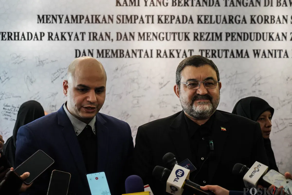 Kedutaan Besar Republik Islam Iran di Jakarta mengenang para korban serangan Israel dalam sebuah acara di Kediaman Duta Besar Iran untuk Indonesia Mohammad Boroujerdi di Jalan Madiun, Menteng, Jakarta, Kamis, 3 Juli 2025. (Sumber: Poskota/Bilal Nugraha Ginanjar)