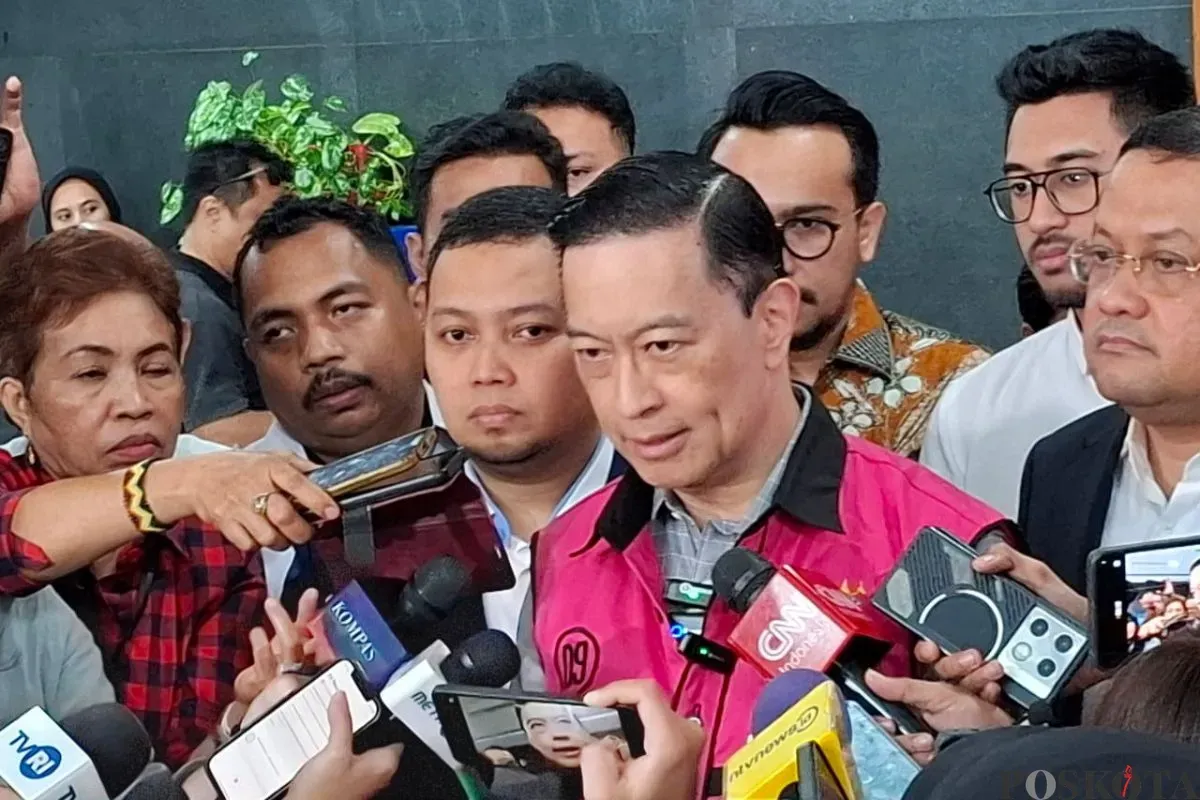 Terdakwa kasus dugaan korupsi impor gula Thomas Trikasih Lembong atau Tom Lembong di PN Tipikor Jakarta, Jumat, 4 Juli 2025. (Sumber: Poskota/Ali Mansur)