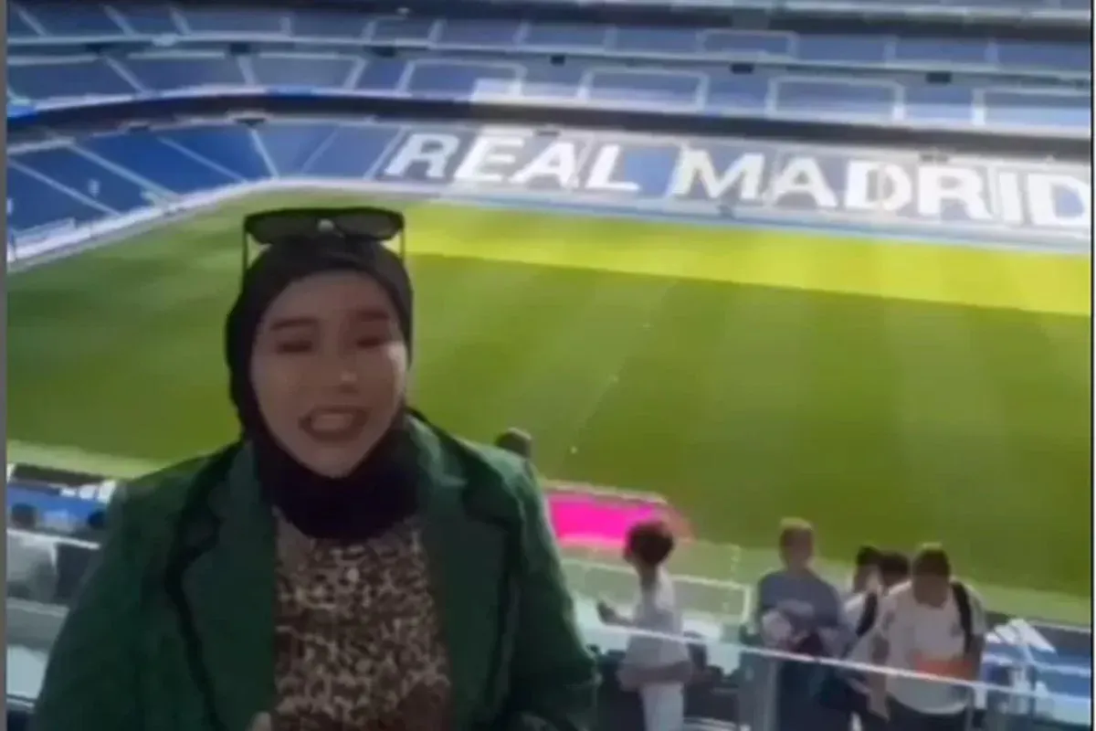Viral momen Ratnawati Muchlis saat berada di markas Real Madrid. (Sumber: Instagram/@bapendaenrekang)
