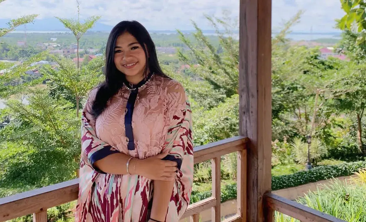 Anak sulung dari pengusaha tambang kaya raya asal Kalimantan Selatan, Haji Isam, Liana Saputri. (Sumber: Instagram/@lianajhonlin12)