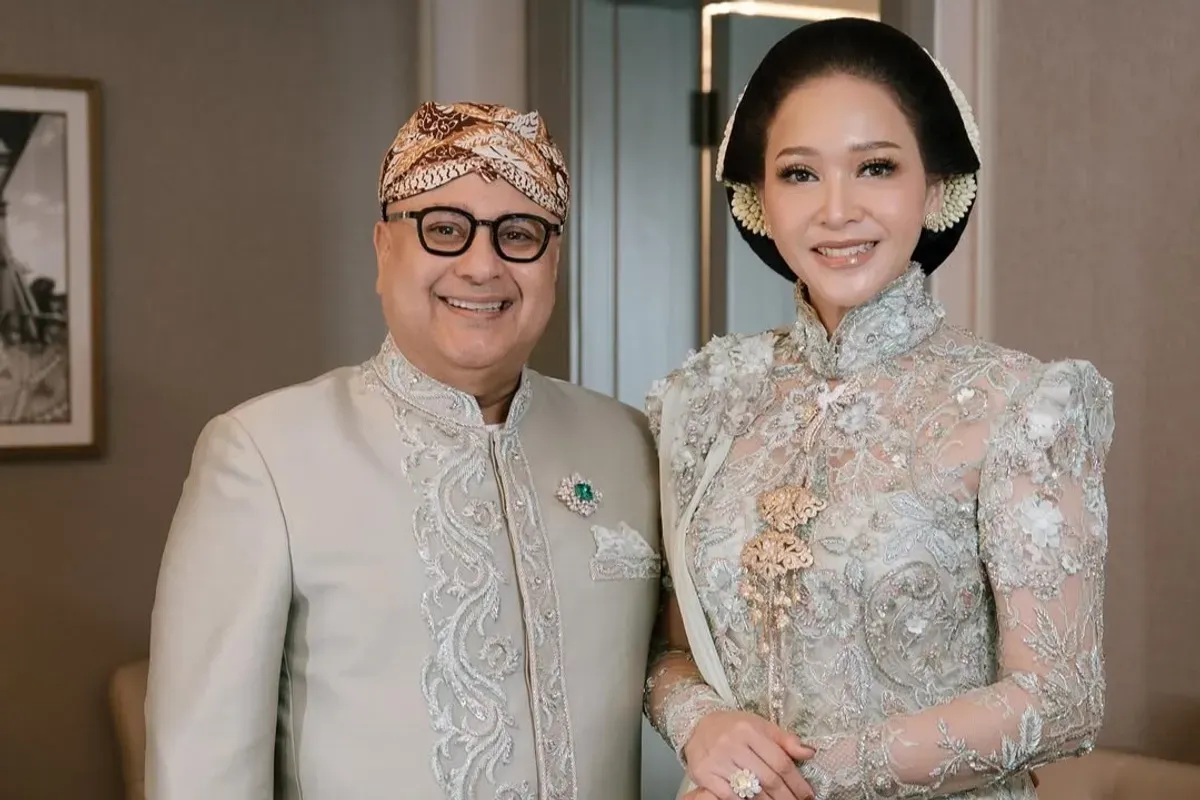 Cara Elegan Irwan Mussry ‘Balas’ Ahmad Dhani, Langsung Hadiahi Mobil 6 Miliar untuk Maia Estianty (Sumber: Instagram/irwanmussry)