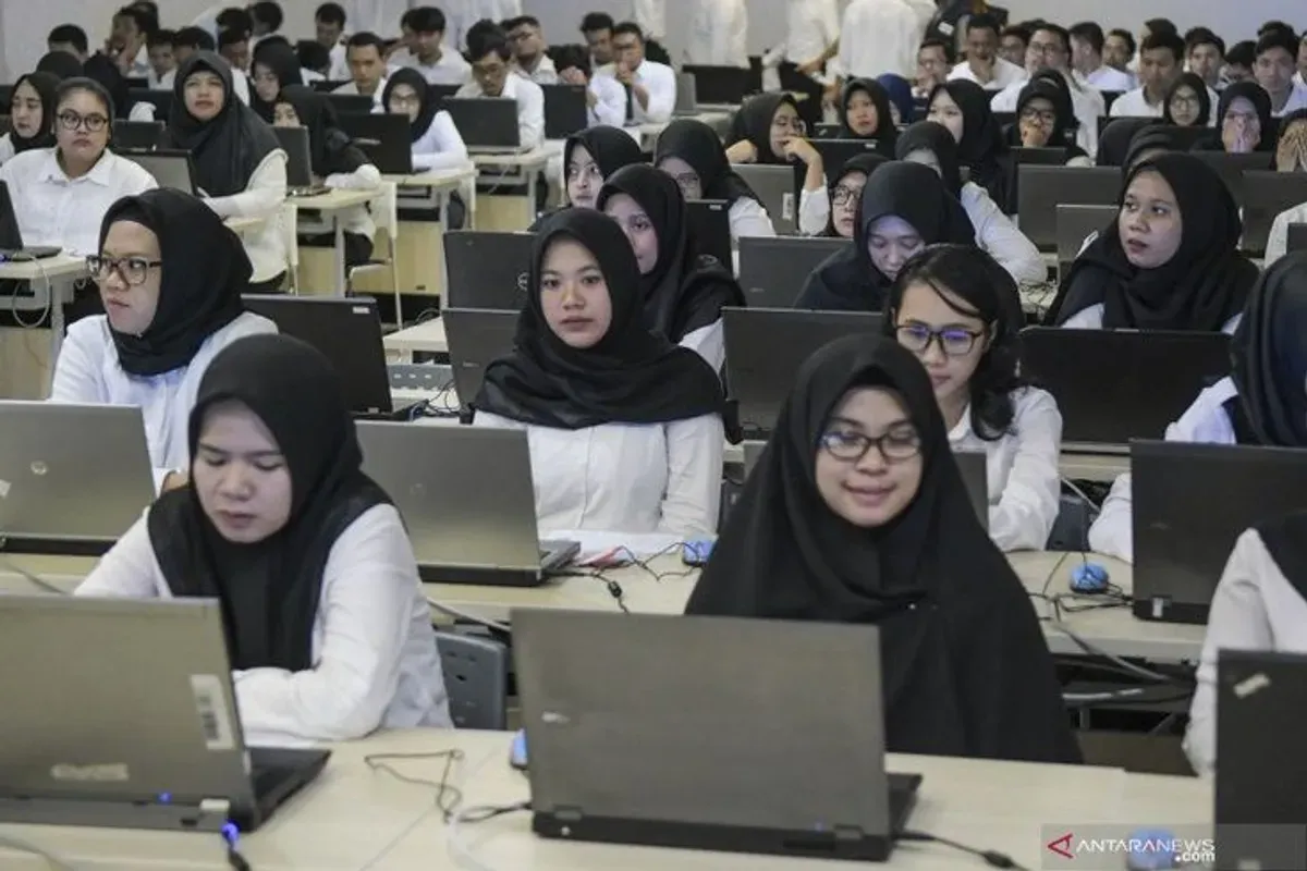 Honorer R4 Bisa Diangkat Jadi PPPK? Ini Penentu Utamanya Menurut Regulasi Terbaru (Sumber: Pinterest)