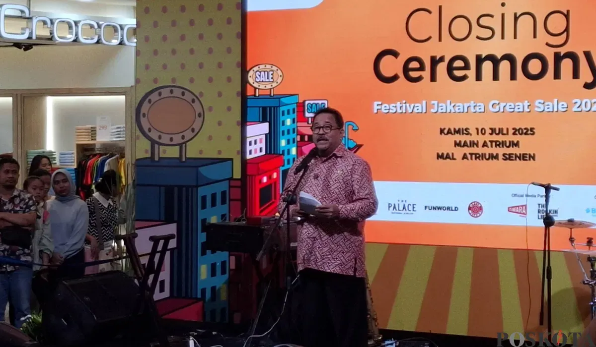 Wakil Gubernur Jakarta, Rano Karno, saat menutup kegiatan FJGS 2025, Kamis, 10 Juli 2025. (Sumber: POSKOTA | Foto: Pandi Ramedhan)