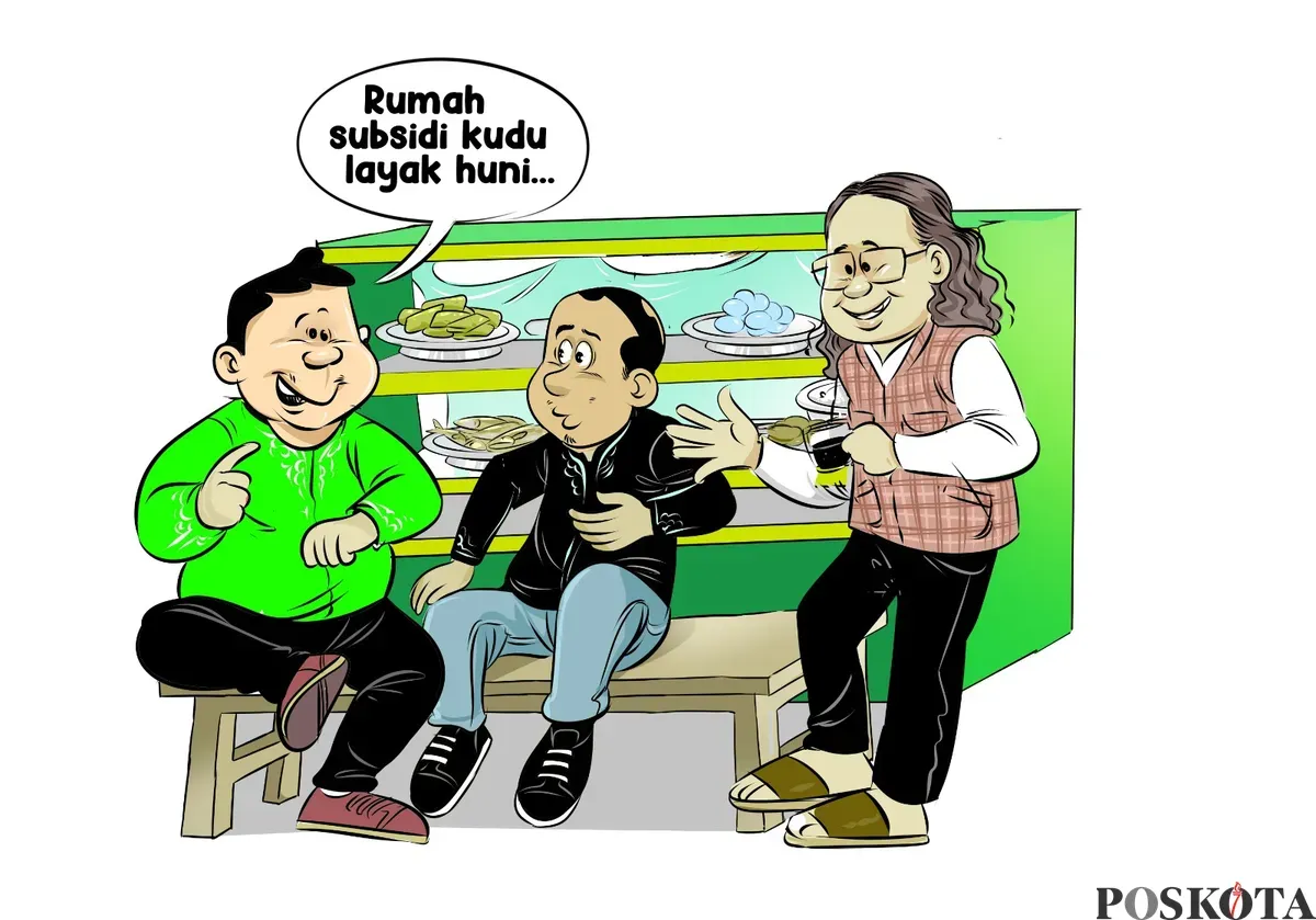 Tiga pria berdiskusi santai di warteg membahas rumah subsidi. Salah satu dari mereka menegaskan, “Rumah subsidi kudu layak huni.” (Sumber: Poskota/Arif Setiadi)