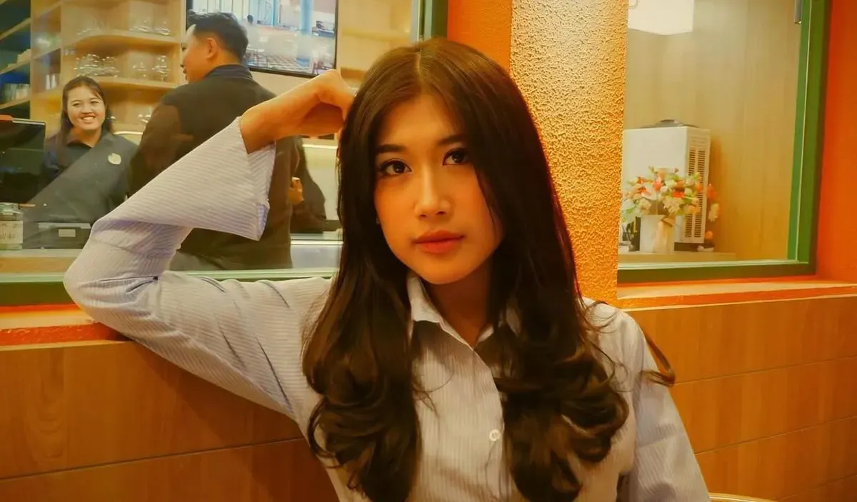 Jurnalis muda Metro TV, Fitriana Nur Annisa. (Sumber: Instagram/@fitrianaannisaa)