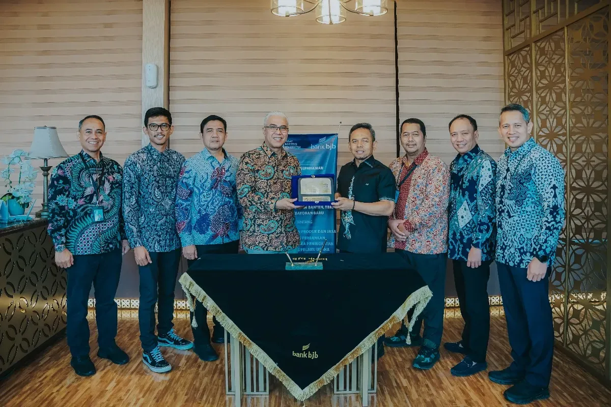 bank bjb untuk terus mendorong penguatan sektor Usaha Mikro, Kecil, dan Menengah (UMKM) yang ditunjukkan melalui kolaborasi strategis bersama Pusat Investasi Pemerintah (PIP) (Sumber: Dok. bank bjb)