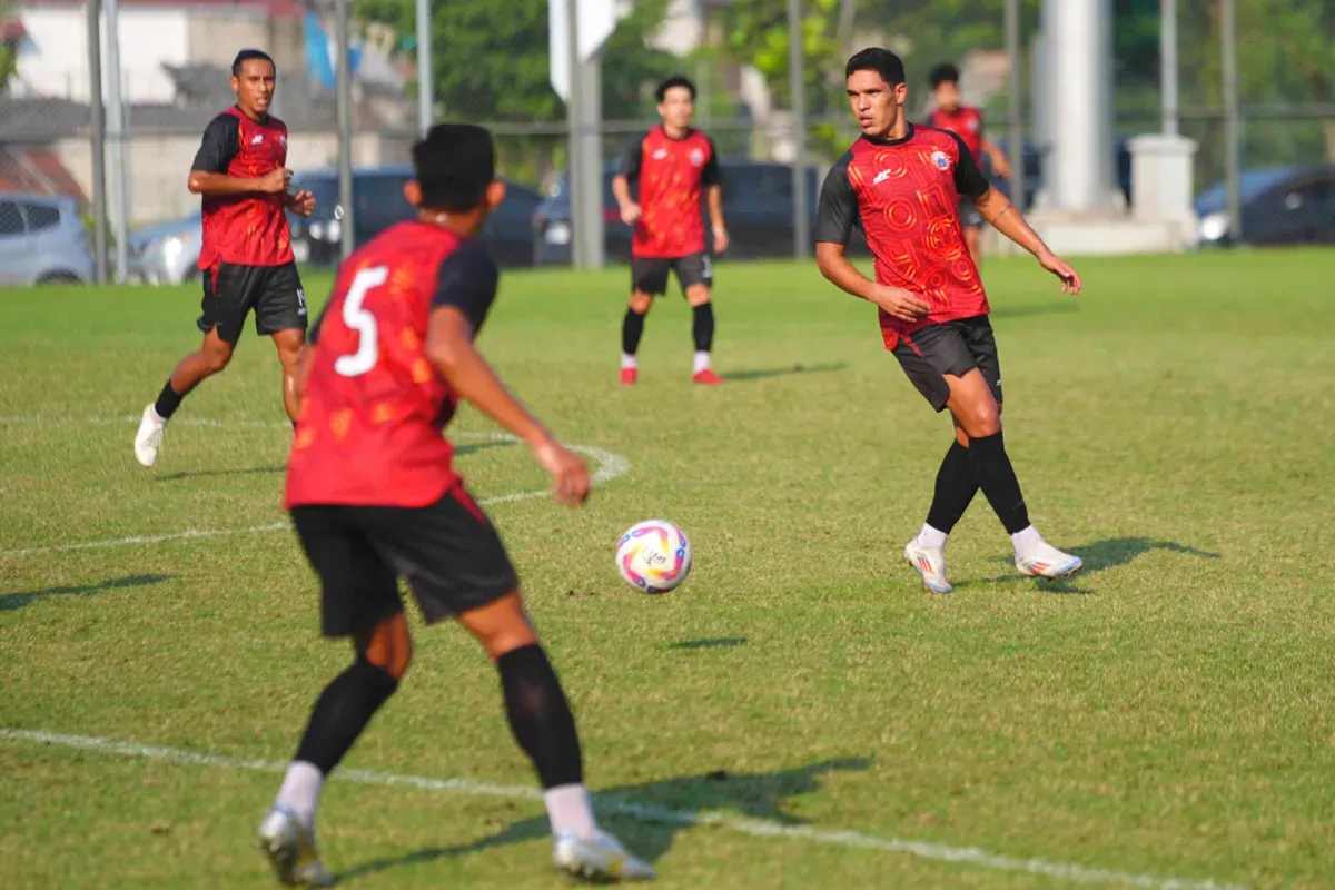 Potret pemain Persija Jakarta saat menjalani sesi latihan. (Sumber: Persija)