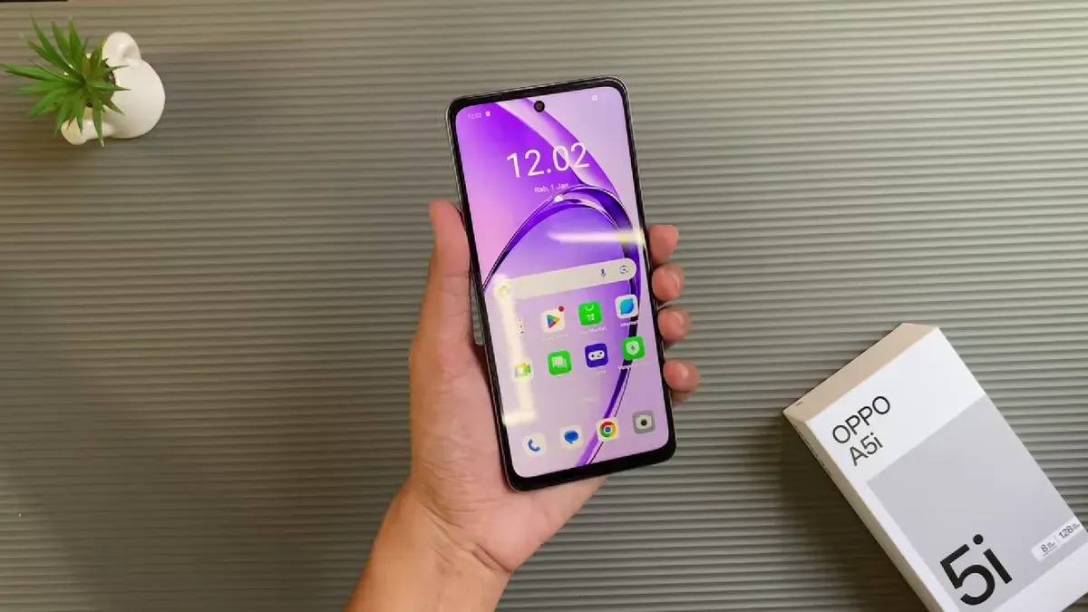 Rekomendasi HP Oppo Terbaru 2025. (Sumber: YouTube/ Maedo Gadget)