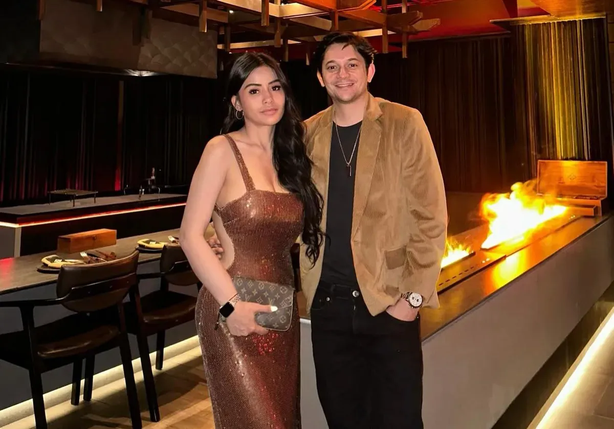 Andrew Andika, mantan suami Tengku Dewi Putri resmi tunangan dengan Violentina Kaif. (Sumber: Instagram/@violentina.kaif)