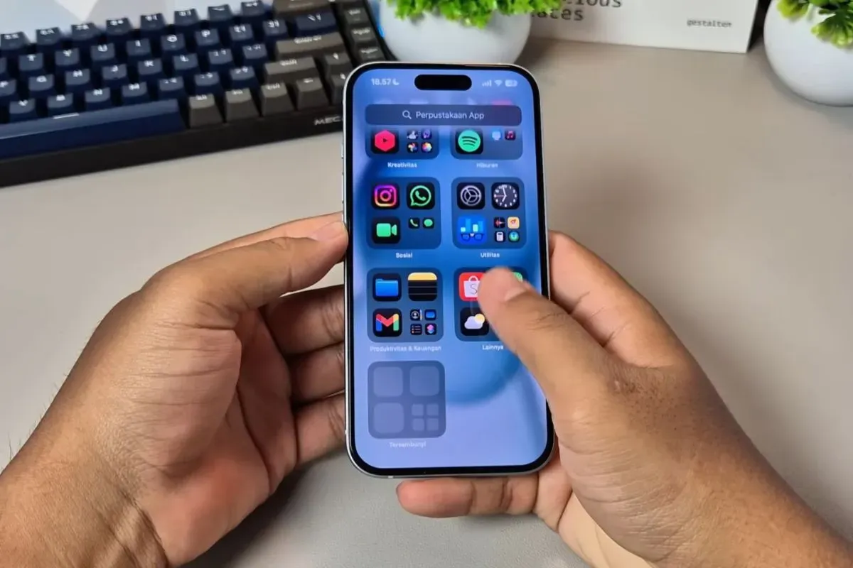 Ketahui beberapa risiko penggunaan HP iPhone. (Sumber: YouTube/Kodarusman)