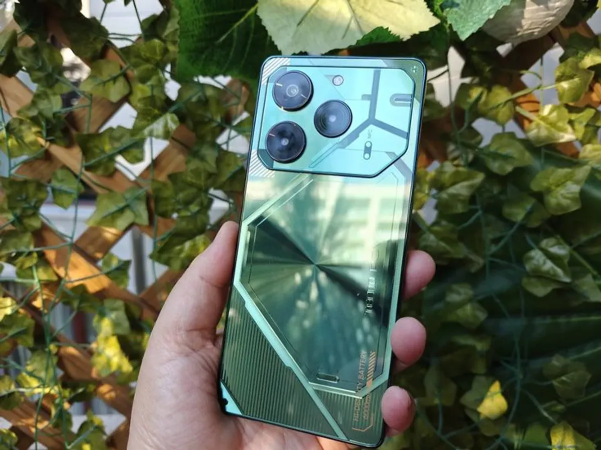 Bingung Pilih HP 5G 2025? Ini Perbandingan Lengkap Tecno Pova 7 dan Infinix Note 50s yang Wajib Dibaca (Sumber: Pinterest)
