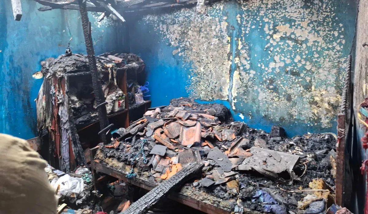 Kebakaran rumah tinggal di kawasan Cilincing, Jakarta Utara, Rabu, 23 Juli 2025. (Sumber: Damkar Jakarta Utara)