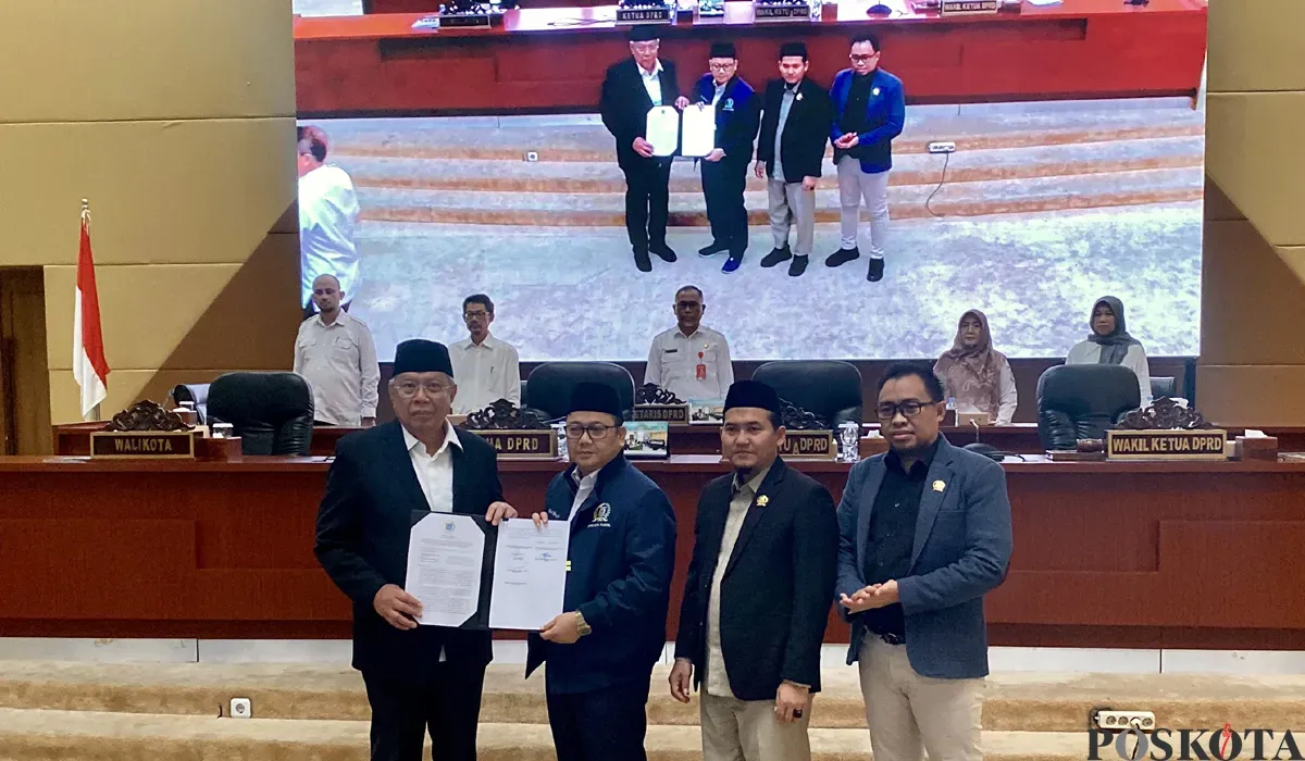 DPRD Tangsel menyetujui kerja sama penanganan sampah antara Pemkot Tangsel dengan Pandeglang. (Sumber: POSKOTA | Foto: Primayanti)