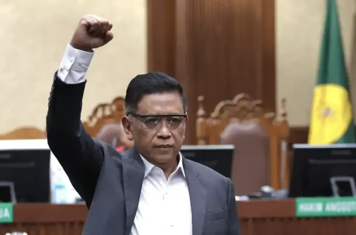 Vonis 3,5 Tahun untuk Hasto Kristiyanto: Awan Gelap Menyelimuti PDIP? (Sumber: Instagram/@JohnSitorus8)