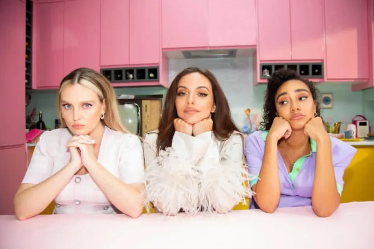Lirik lagu Love Me Like You dari Little Mix. (Sumber: Instagram/@littlemix)