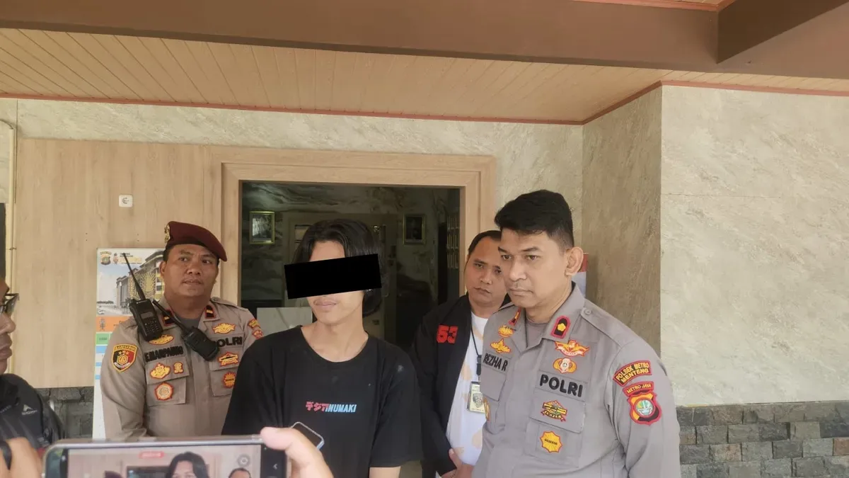 Polisi menangkap seorang pria berinisial MAM yang diduga melakukan pemungutan liar (pungli) di kawasan Jalan M.H. Thamrin, Menteng, Jakarta Pusat. (Sumber: Polres Jakarta pusat)