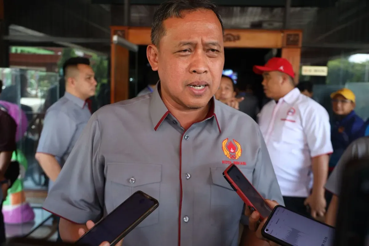Wali Kota Bekasi, Tri Adhianto seusai Rapat Kerja KONI Kota Bekasi Tahun 2025 di Balai Patriot, Sabtu, 26 Juli 2025. (Sumber: Dok. Pemkot Bekasi)