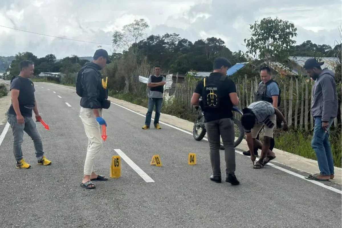 Seorang tukang ojek menjadi korban penganiayaan menggunakan senjata tajam oleh orang tak dikenal (OTK) saat sedang mengantar penumpang di kawasan Pasar Baru Waghete II, Distrik Tigi, Kabupaten Deiyai, Papua Tengah. (Sumber: Dok. Satgas Damai Cartenz)