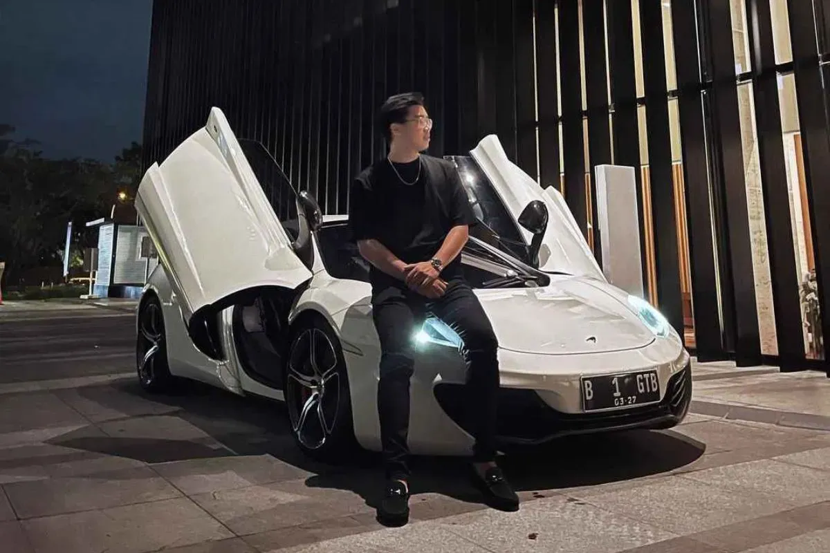 Timothy Ronald pernah jual sedotan hingga kini jadi investor muda sukses di Indonesia. (Sumber: Instagram)