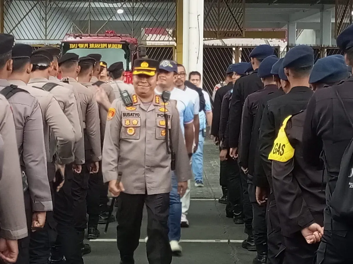 1.489 personel gabungan dikerahkan untuk mengamankan aksi unjuk rasa yang digelar BEM SI di Silang Selatan Monas Gambir, Jakarta Pusat, Senin, 28 Juli 2025. (Sumber: Polres Metro Jakarta Pusat)