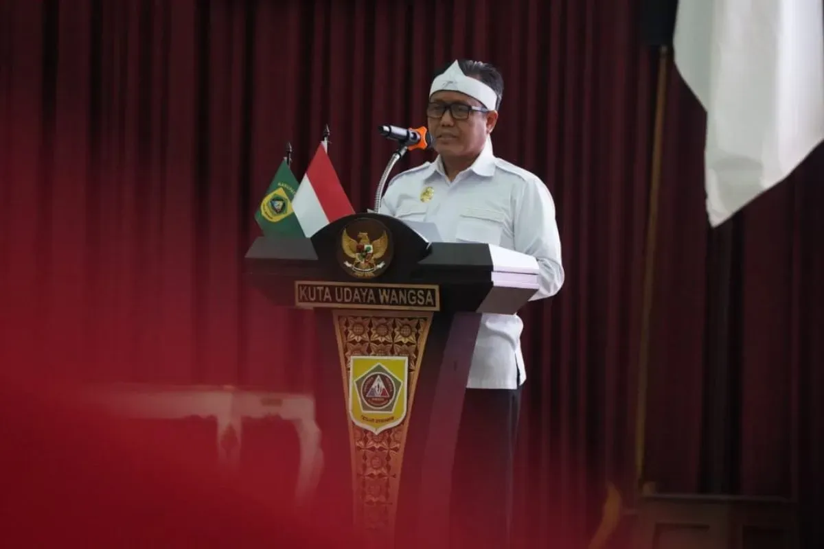 Sekda Kabupaten Bogor, Ajat Rochmat Jatnika dalam rakor Koperasi Merah Putih di Auditorium Setda, Cibinong, Selasa, 29 Juli 2025. (Sumber: Dok. Pemkab Bogor)