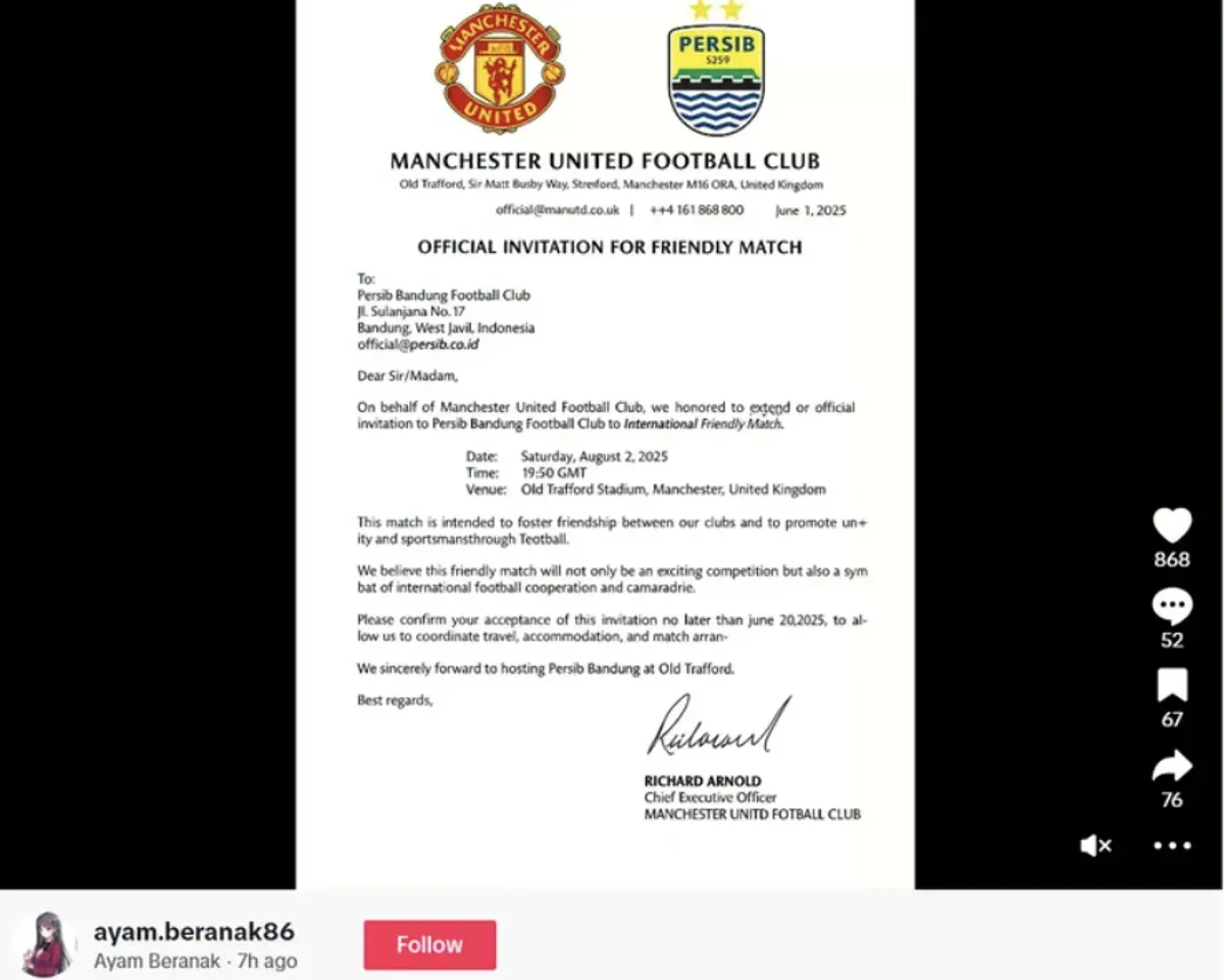 Unggahan viral akun TikTok @ayam.beranak86 yang menyebutkan pertandingan Persib Bandung vs Manchester United. (Sumber: Tiktok/@ayam.beranak86)