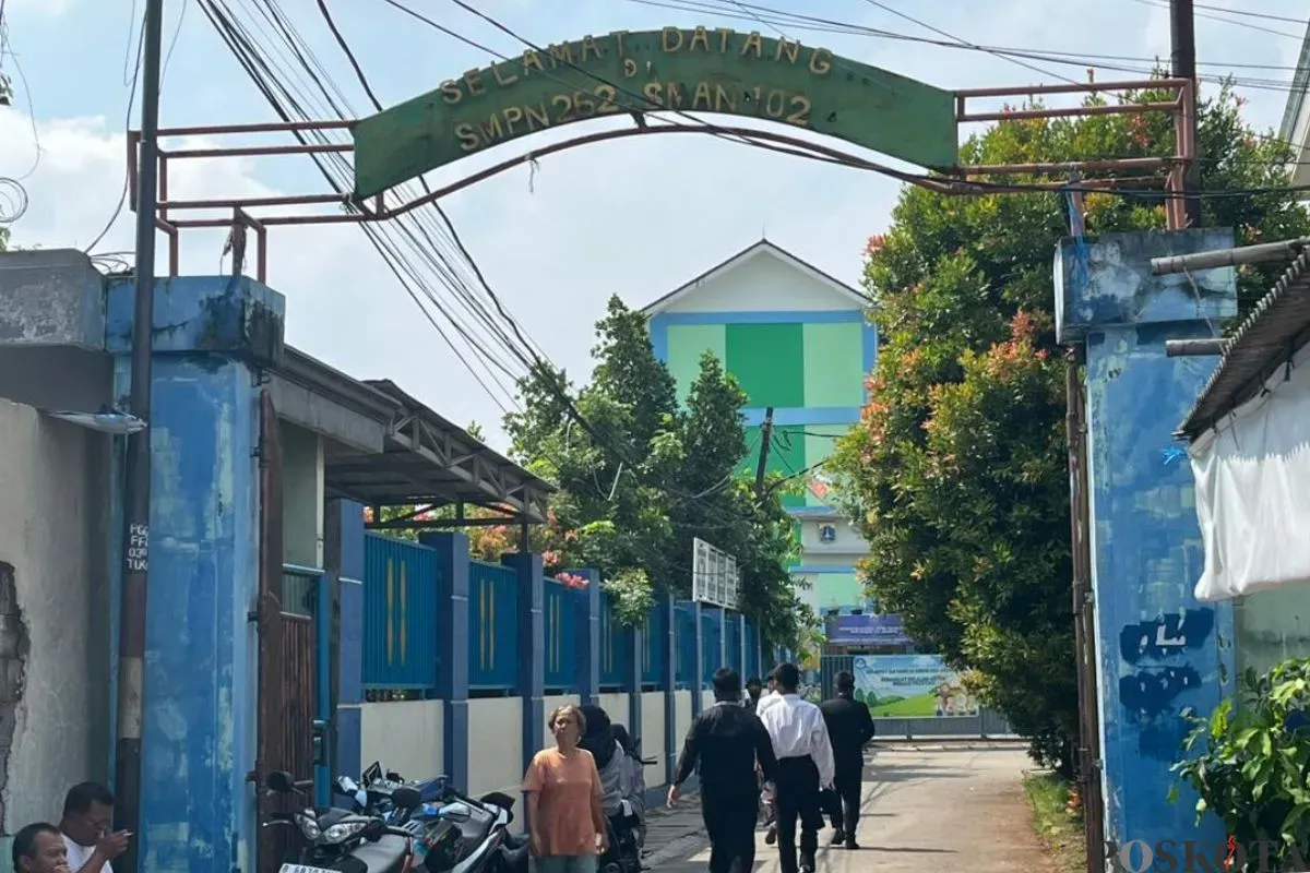 SMPN 256 Negeri Jakarta, Jakarta Timur dan 156 Negeri Jakarta, Jakarta Pusat, Selasa, 3 Juni 2025. (Sumber: Poskota/M. Tegar Jihad)