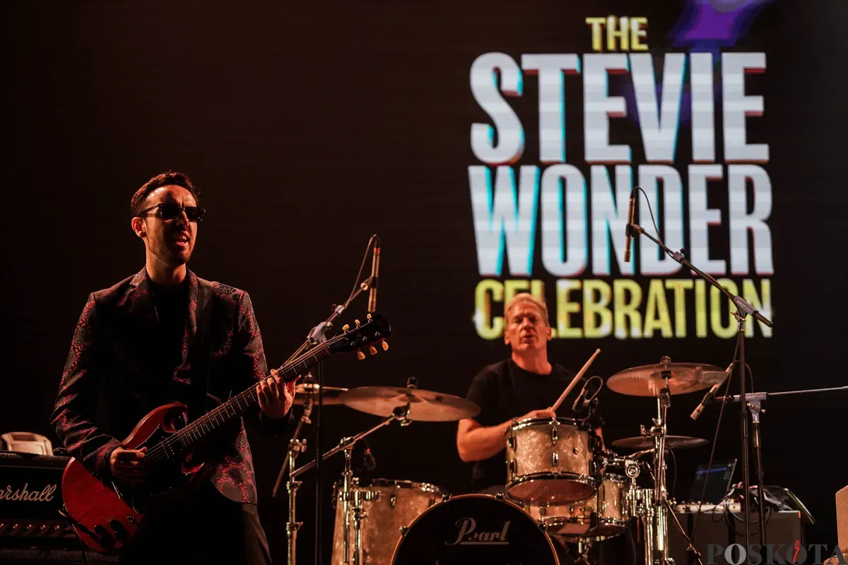 Grup musik The Stevie Wonder Celebration tampil pada Java Jazz Festival 2025 di Jiexpo Kemayoran, Jakarta, Jum'at, 20 Mei 2025. Poskota/Bilal Nugraha Ginanjar (Sumber: Poskota/Bilal Nugraha Ginanjar | Foto: Bilal Nugraha Ginanjar)