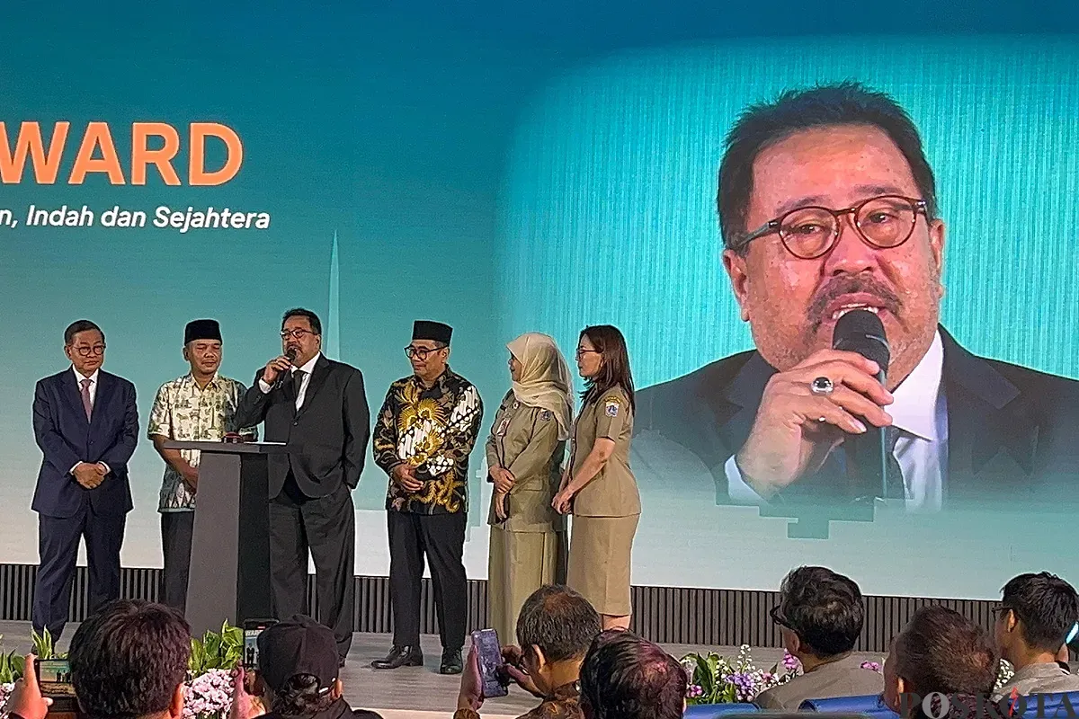 Wakil Gubernur Jakarta, Rano Karno, saat peluncuran Benyamin S Award di Ruang Pola Bappeda, Balai Kota DKI Jakarta, Selasa 3 Juni 2025. (Sumber: POSKOTA | Foto: M Tegar Jihad Al Faruq)