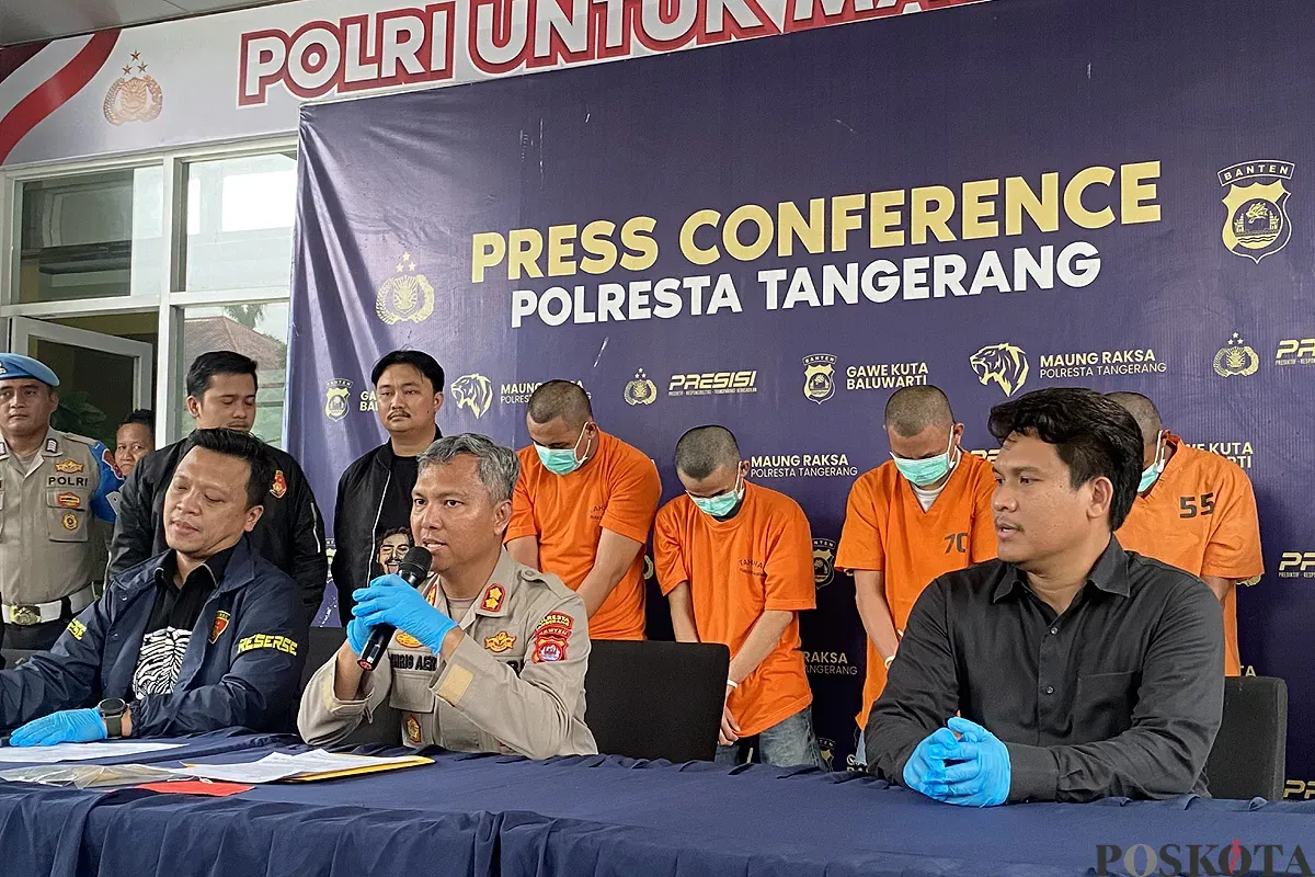 Polresta Tangerang menghadirkan para pelaku curanmor yang berhasil diringkus dalam konferensi pers di Mapolresta Tangerang, Kamis, 5 Juni 2025. (Sumber: POSKOTA | Foto: Primayanti)