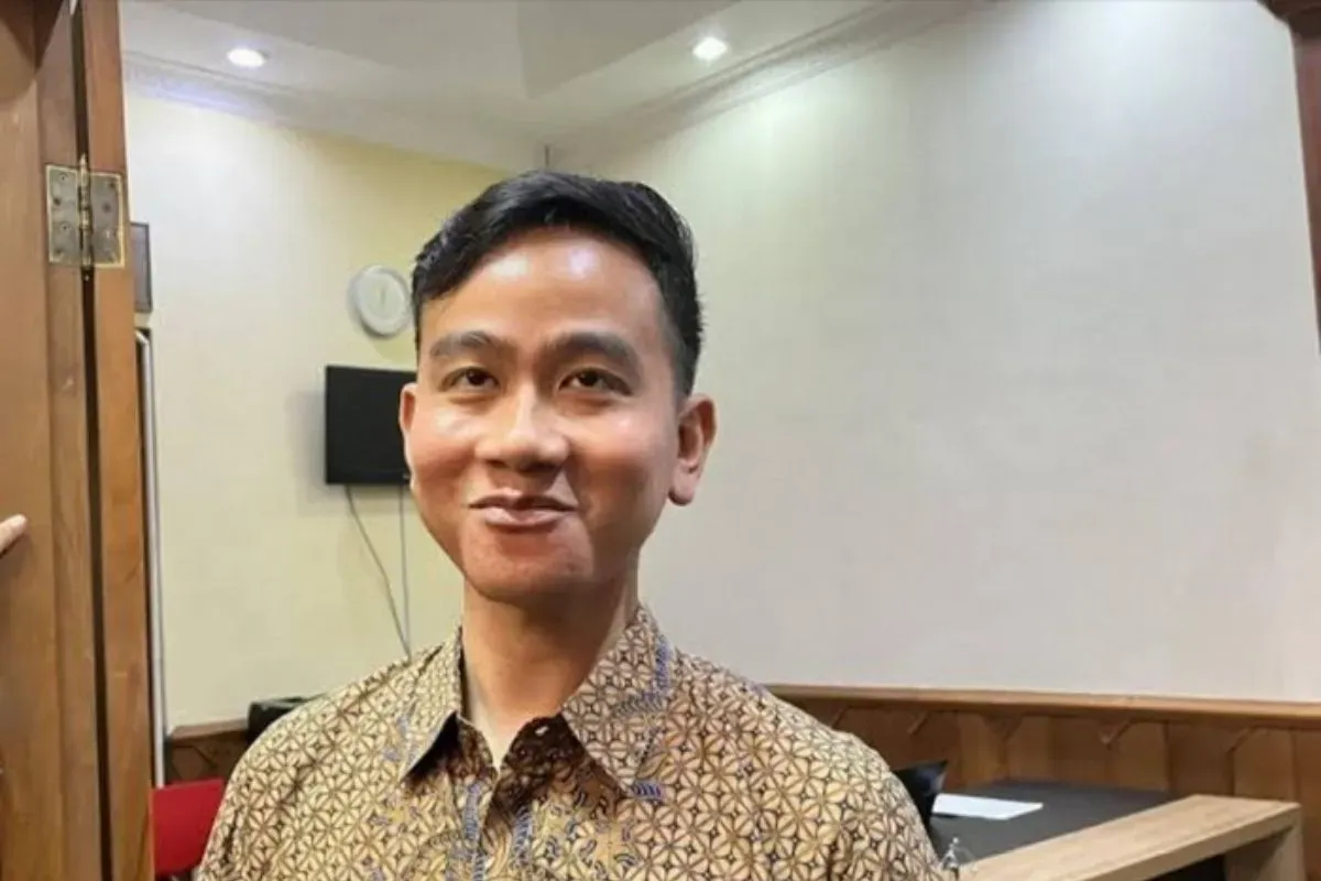 Akun Instagram Wapres Gibran Rakabuming Raka ketahuan follow akun promosi judi online, setwapres langsung klarifikasi. (Sumber: polri.go.id)
