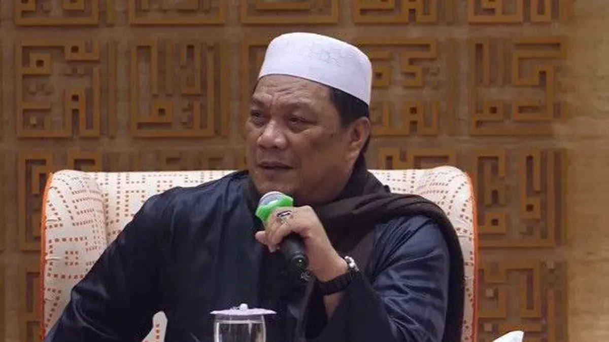 Ustaz Dr. HM Yahya Waloni dikabarkan meninggal dunia saat khutbah Jumat. (Sumber: Tangapan Layar)