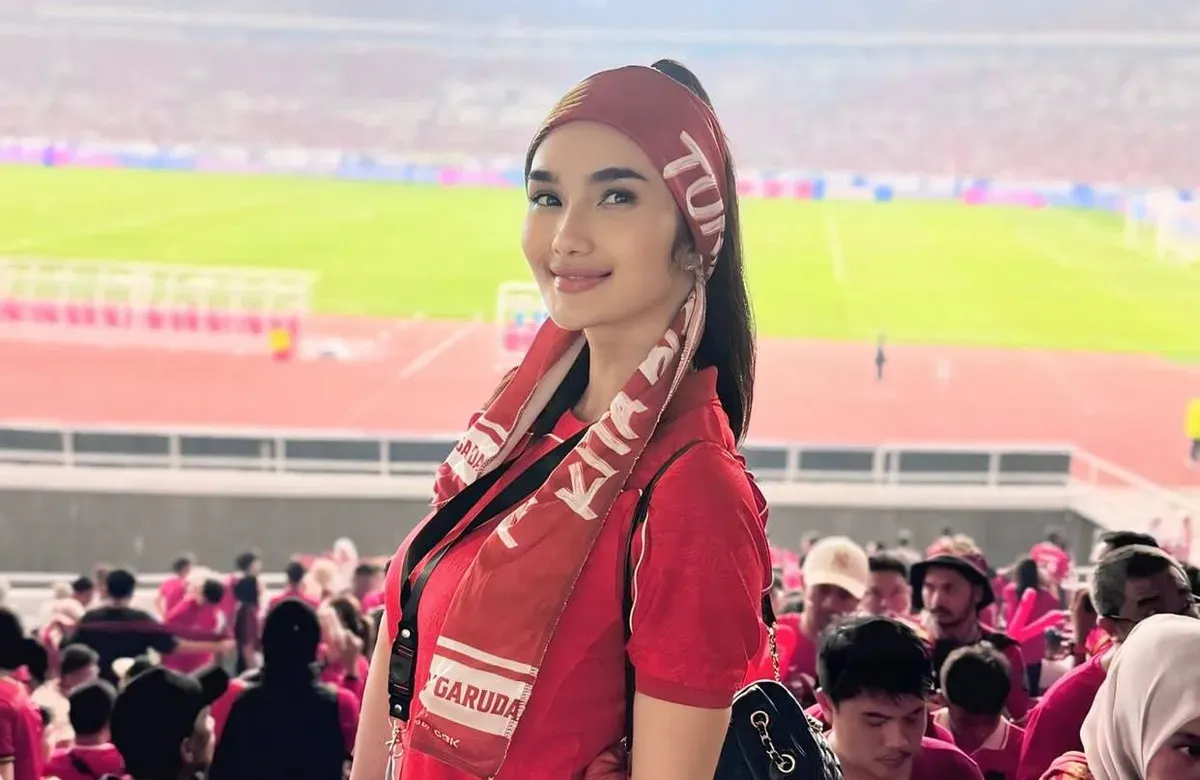 Ilustrasi Faby Marcelia diduga punya hubungan spesial usai kepergok nonton bareng Timnas Indonesia dengan Ichal Muhammad. (Sumber: Instagram/@fabymarcelia)